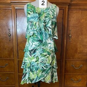 Leafy Green Sleeveless Dress